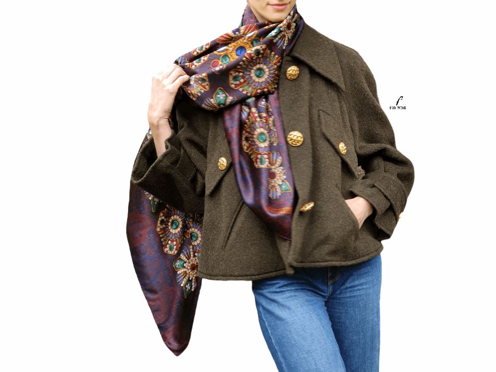 Chanel stole - shawl - maxi scarf in silk, Gripoix jewelery patterns, circa  1995