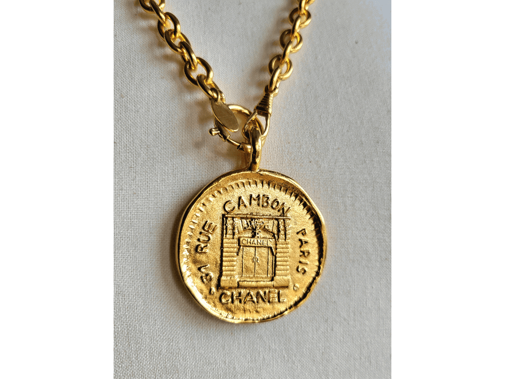 Chanel Vintage 31 Rue Cambon Coin Pendant Necklace